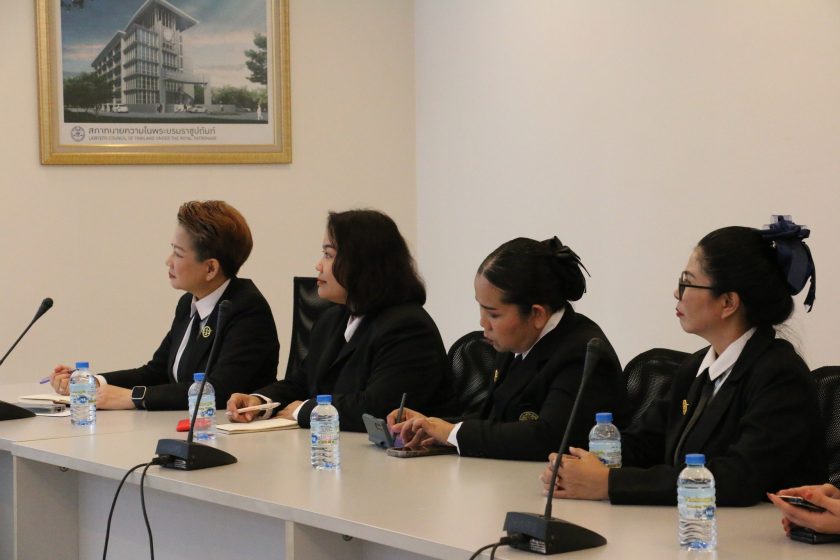 นางสาวมาลินี-วัชราสิน-ประธานกรรมการทนายความ-รุ่น-59