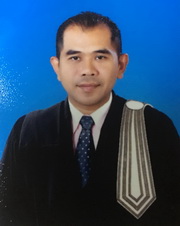 เกรียงไกร เลิศวรภัทร